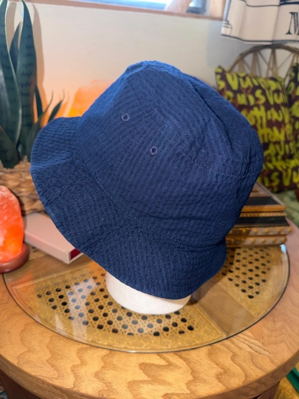 American Eagle Outfitters classic bucket